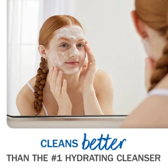 Olay Cleansing Melts with Retinol, 32ct – Water-Activated Face Cleanser - Picture 3 of 5